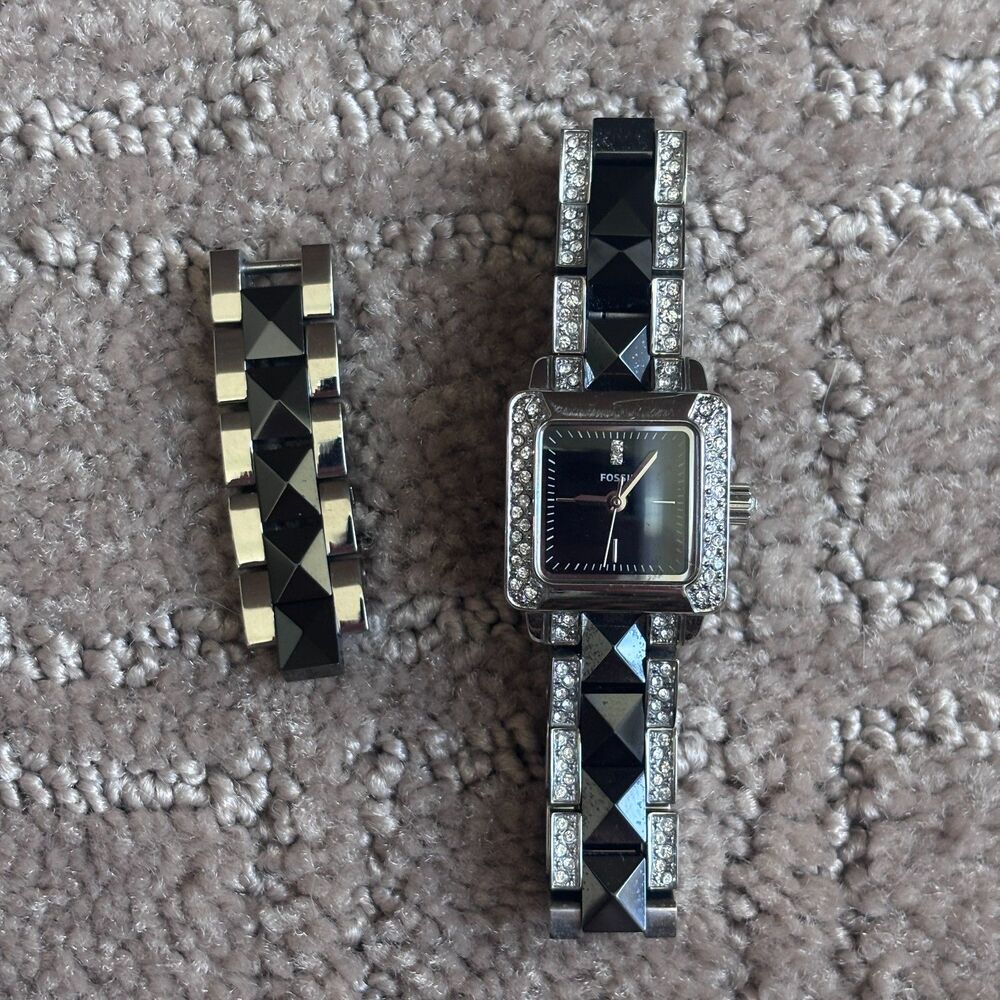 Fossil Silver Tone Stainless Steel Black Accent Watch Women Bling Adjustable - Picture 3 of 8